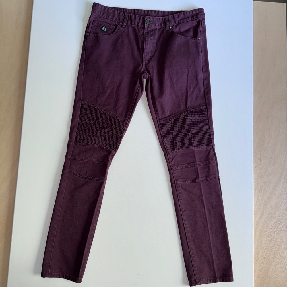 DNM Collection Men's Motorcycle Jeans Maroon Denim 34x32 Rugged Edgy Streetwear